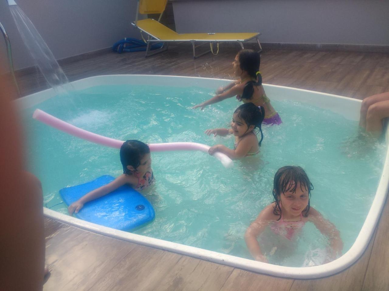 Residencial Cantinho Pantaneiro 이타포아 외부 사진